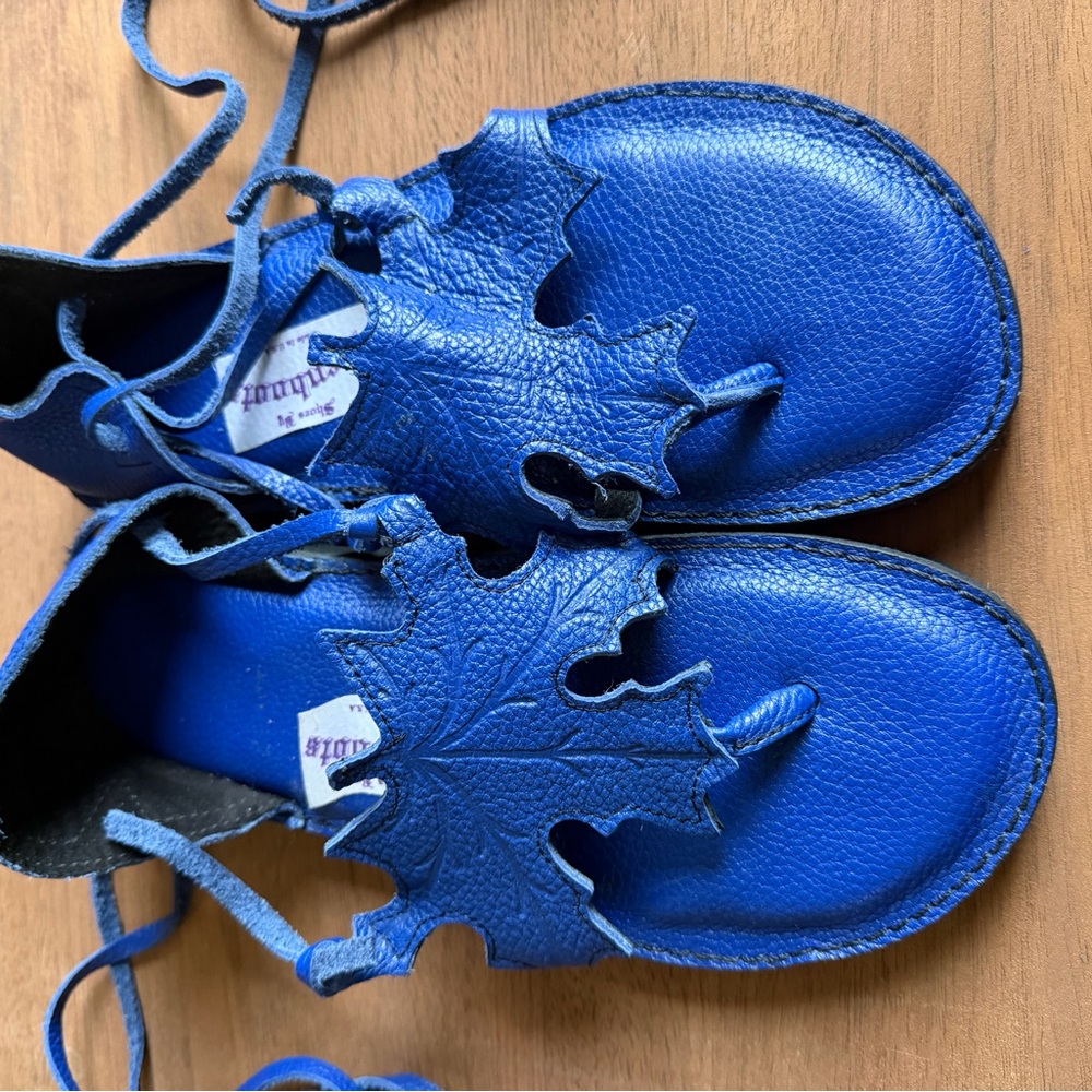 Renboots Blue Leaf Sandals